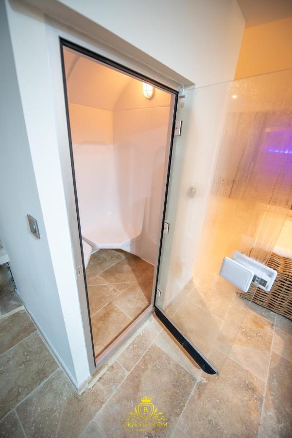 L'Excellence Avignon - Suite Luxe Sauna, Hammam & Jaccuzzi Buitenkant foto